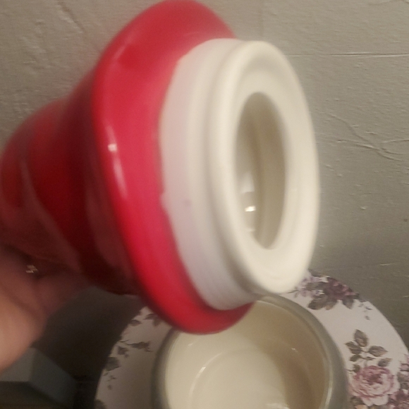 Red Gnome Cookie JAR - Picture 4 of 6